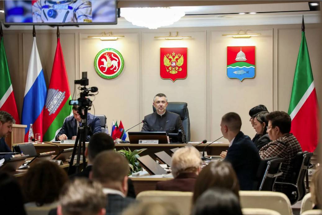 На фоне угрозы атаки БПЛА Фаттахов поручил проверить состояние укрытий в Бугульме