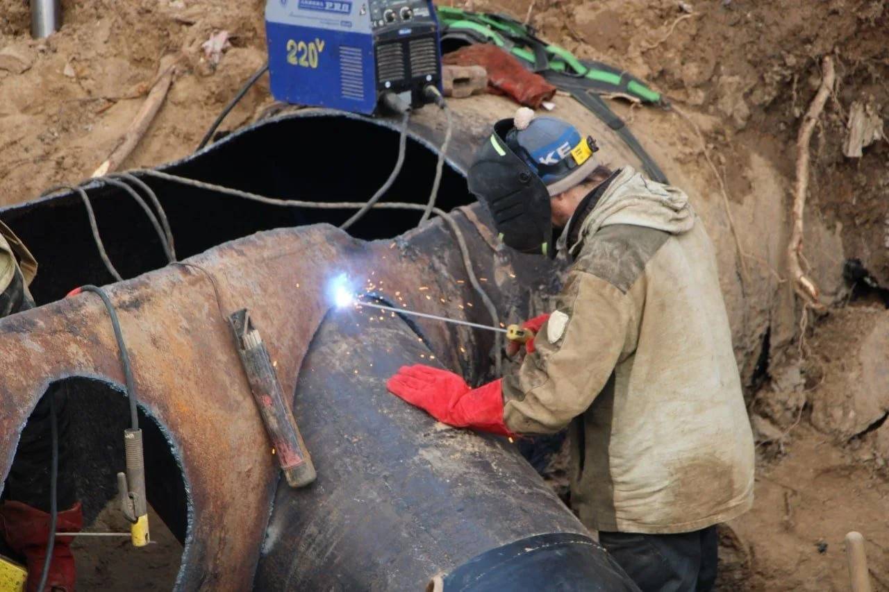 «Водоканал» заменил 55-летний водопровод в районе Волжского водозабора