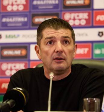 «Очевидный пенальти»: тренер «Рубина» прокомментировал фол на Рожкове