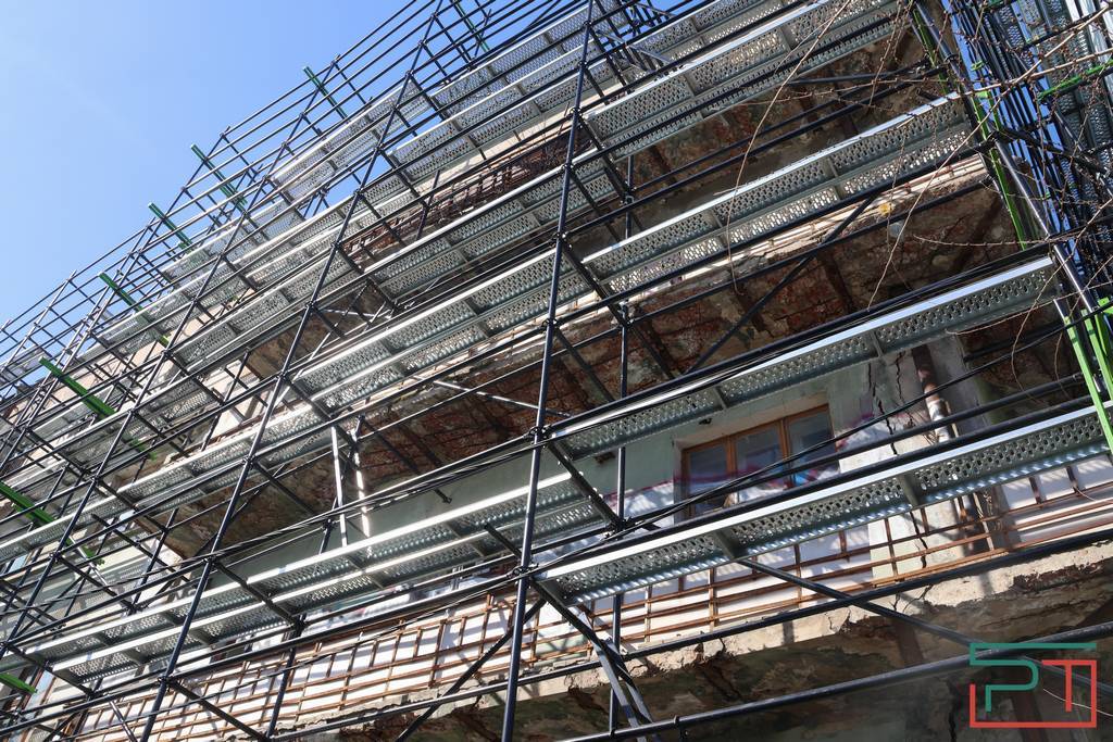 Скорее мертв, чем жив: почему не удастся «вылечить» легендарный Мергасовский дом в Казани