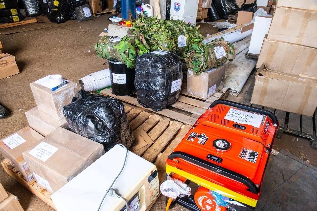 Нижнекамцы отправили еще около 30 тонн гуманитарного груза в зону СВО