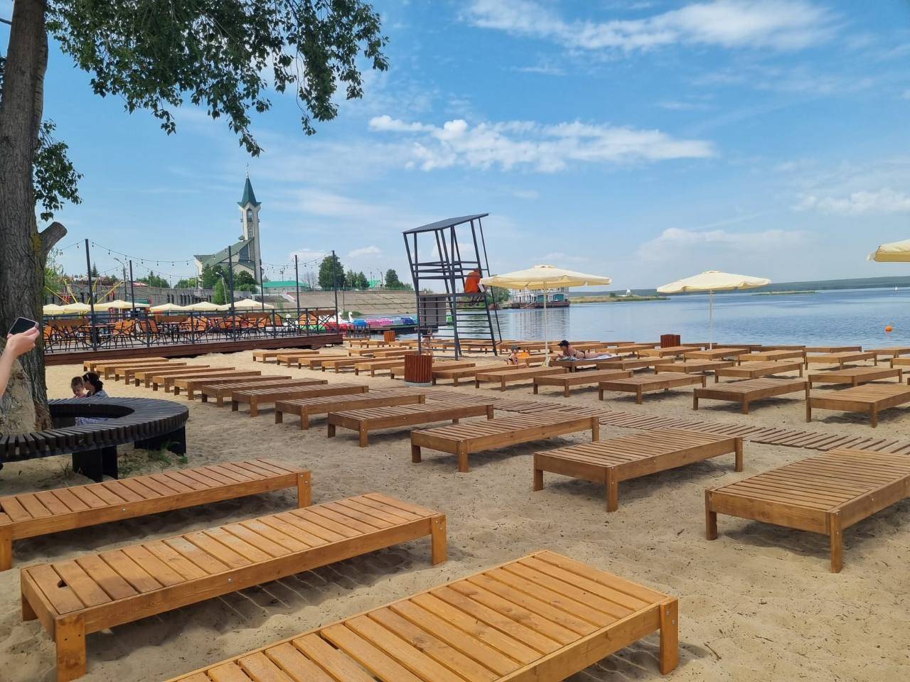 Есть и пляжи, и дельфины: Набережные Челны ждут туристов с теплоходов из Казани