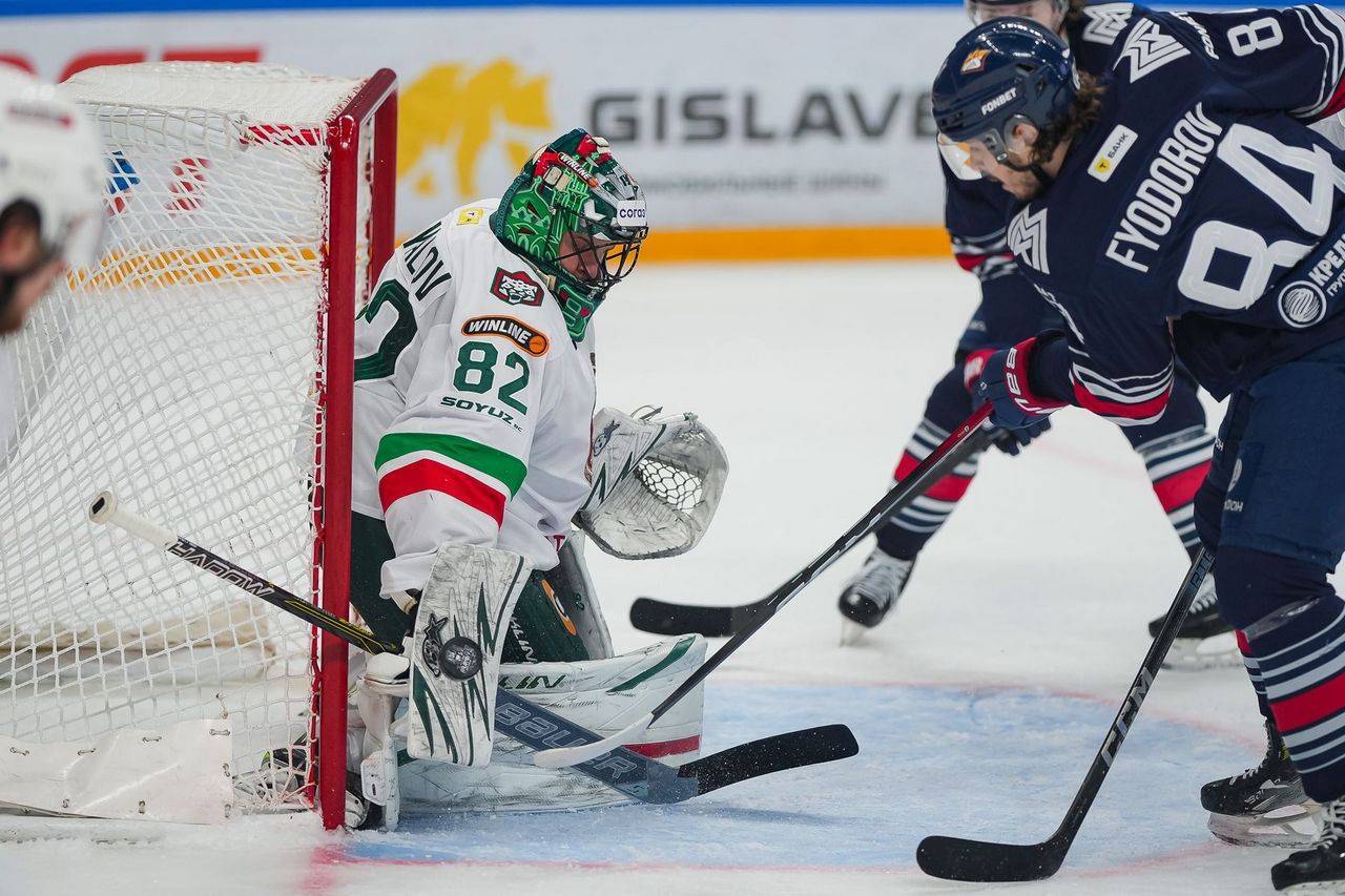 Перекрыли кислород: «Ак Барс» в первом матче полуфинала Кубка Гагарина смял «Металлург»