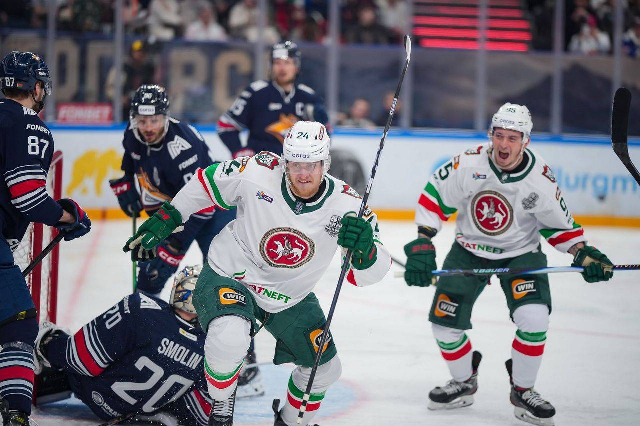 Перекрыли кислород: «Ак Барс» в первом матче полуфинала Кубка Гагарина смял «Металлург»