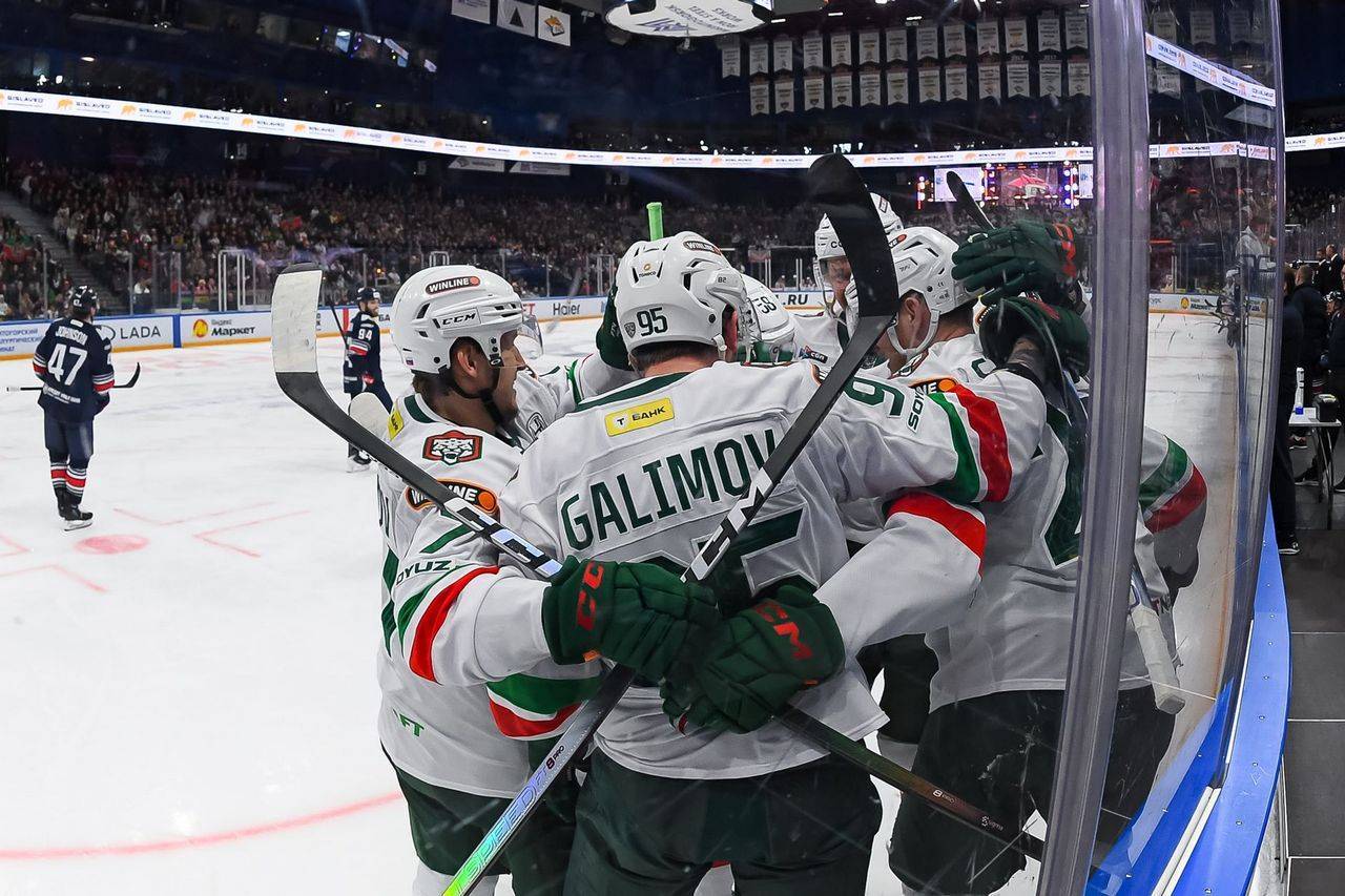 Перекрыли кислород: «Ак Барс» в первом матче полуфинала Кубка Гагарина смял «Металлург»