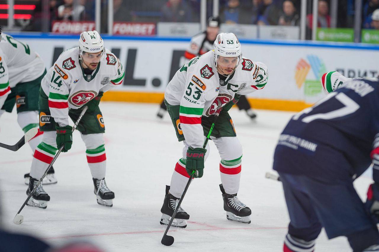 Перекрыли кислород: «Ак Барс» в первом матче полуфинала Кубка Гагарина смял «Металлург»