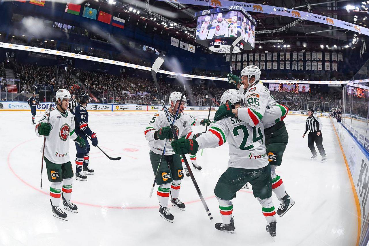 Перекрыли кислород: «Ак Барс» в первом матче полуфинала Кубка Гагарина смял «Металлург»