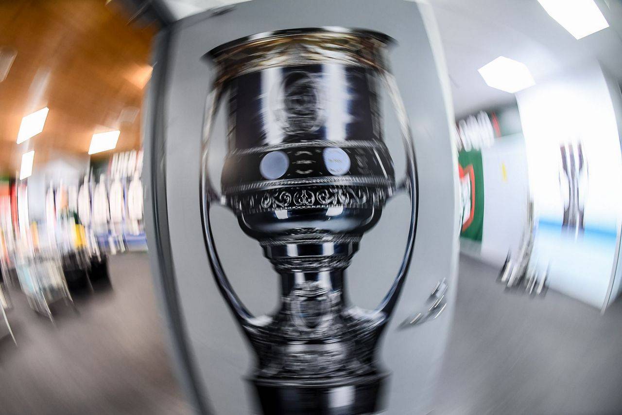 Перекрыли кислород: «Ак Барс» в первом матче полуфинала Кубка Гагарина смял «Металлург»