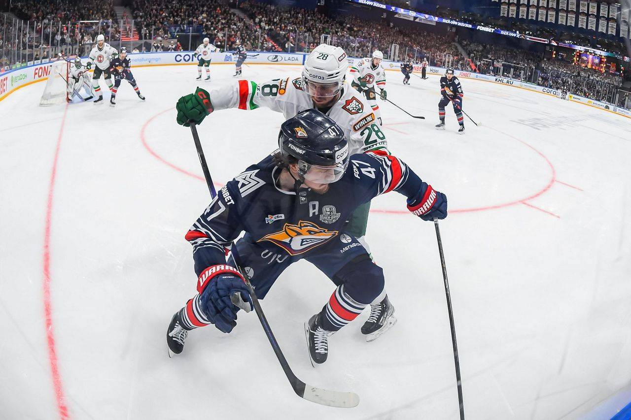 Перекрыли кислород: «Ак Барс» в первом матче полуфинала Кубка Гагарина смял «Металлург»