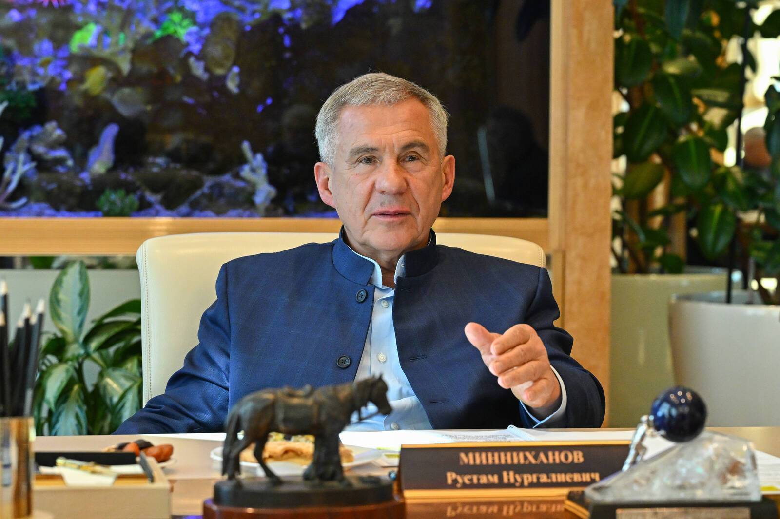 «Слово Тукая лечит душу»: Минниханов поздравил татарстанцев с Днем родного языка