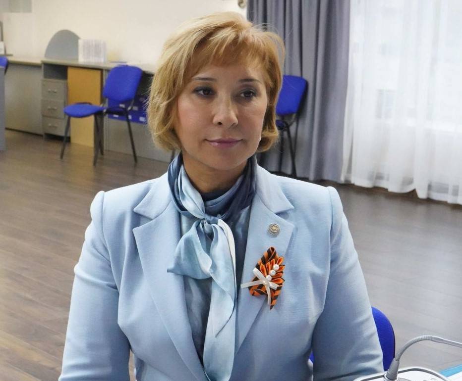 Эльмира Зарипова подала документы для участия в предварительном голосовании «Единой России»