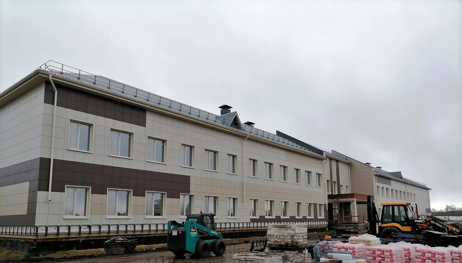 В Буинске за 766 млн рублей строится новая школа