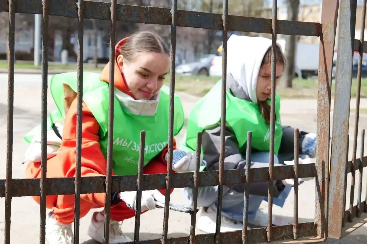 Данис Зарипов и более 100 активистов присоединились к экосреднику в Казани