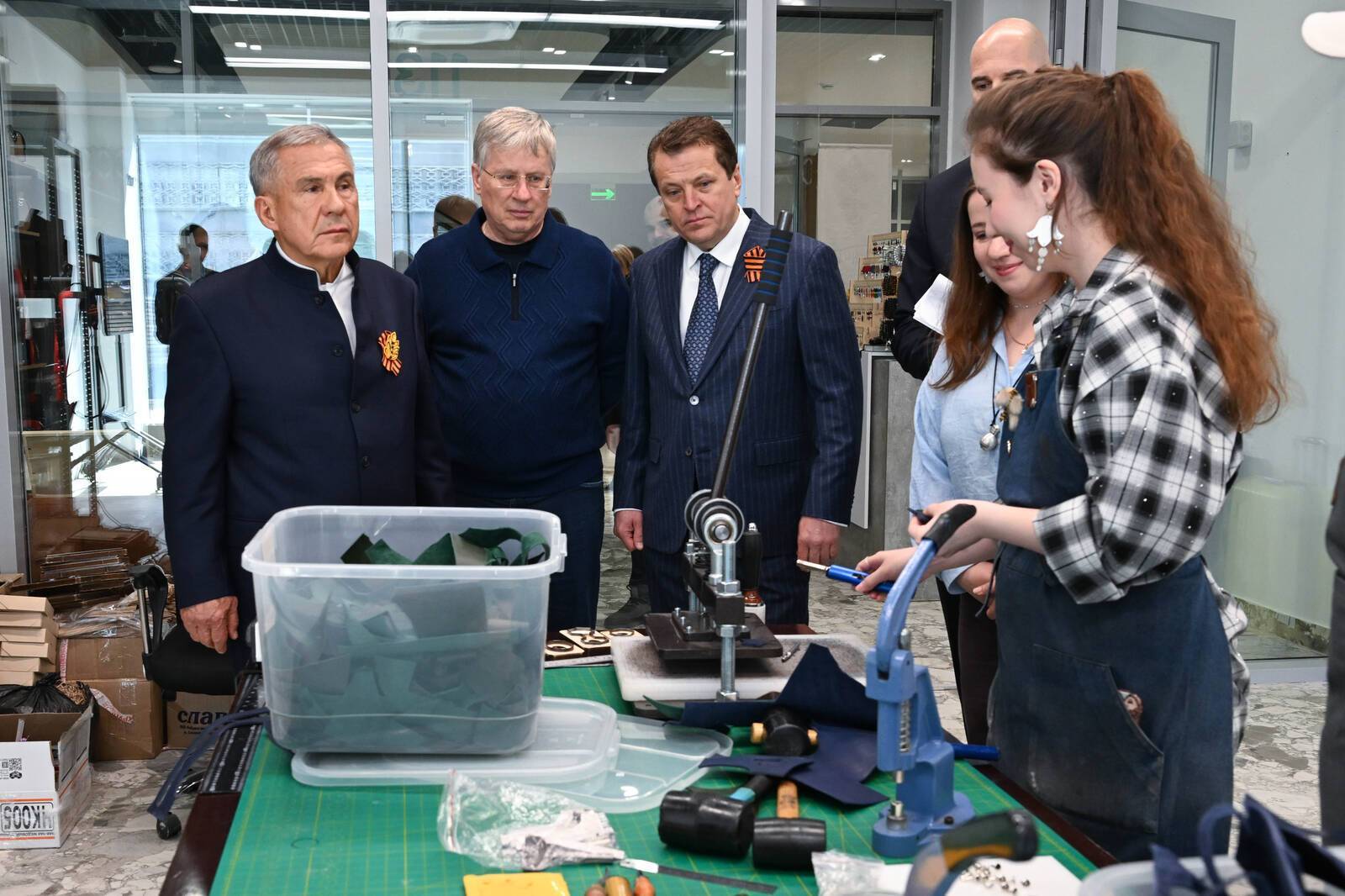 Минниханов посетил открывшийся Центр уникального мастерства в Казани