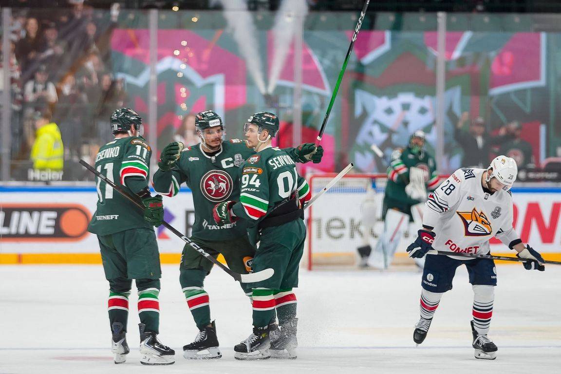 «Порадовали показательным хоккеем»: «Ак Барс» вырвался вперед в серии с «Металлургом»