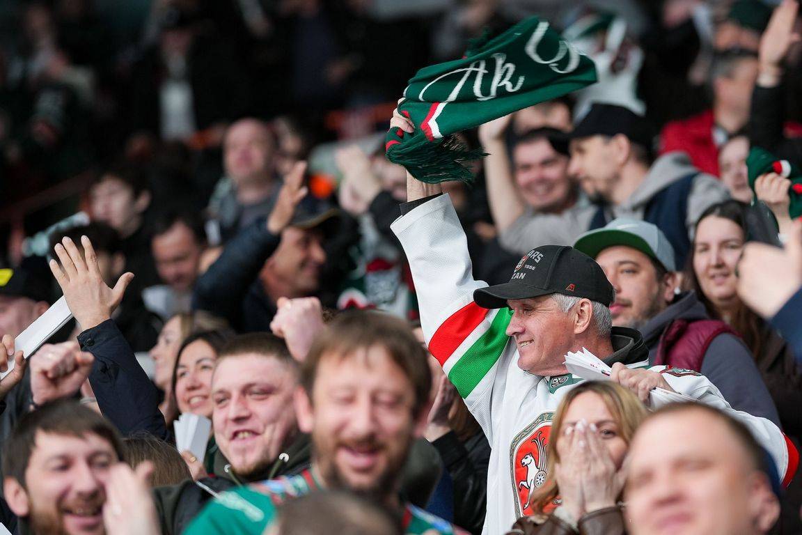 «Порадовали показательным хоккеем»: «Ак Барс» вырвался вперед в серии с «Металлургом»