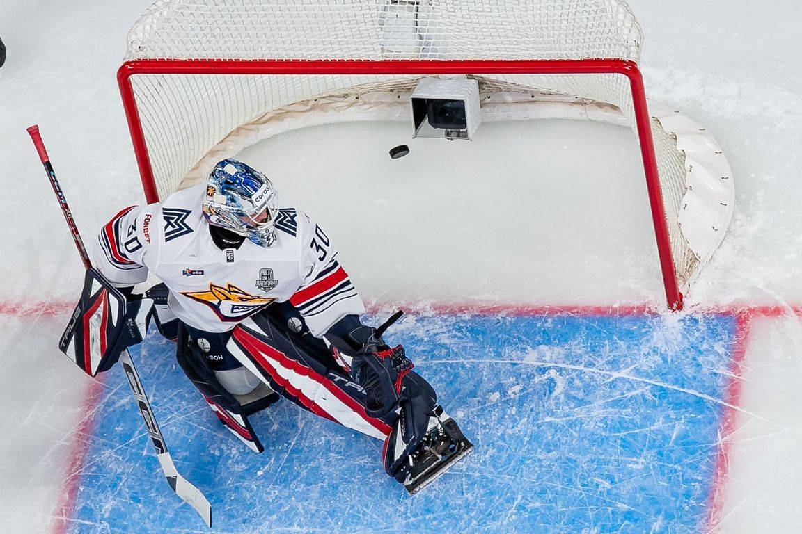 «Порадовали показательным хоккеем»: «Ак Барс» вырвался вперед в серии с «Металлургом»