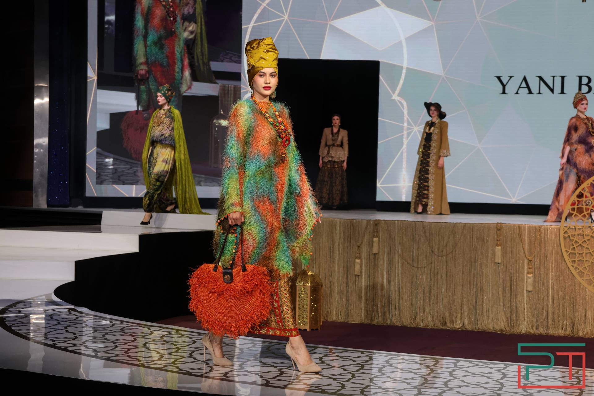 Показ благопристойной моды «Modest Fashion Day» прошел в Казани