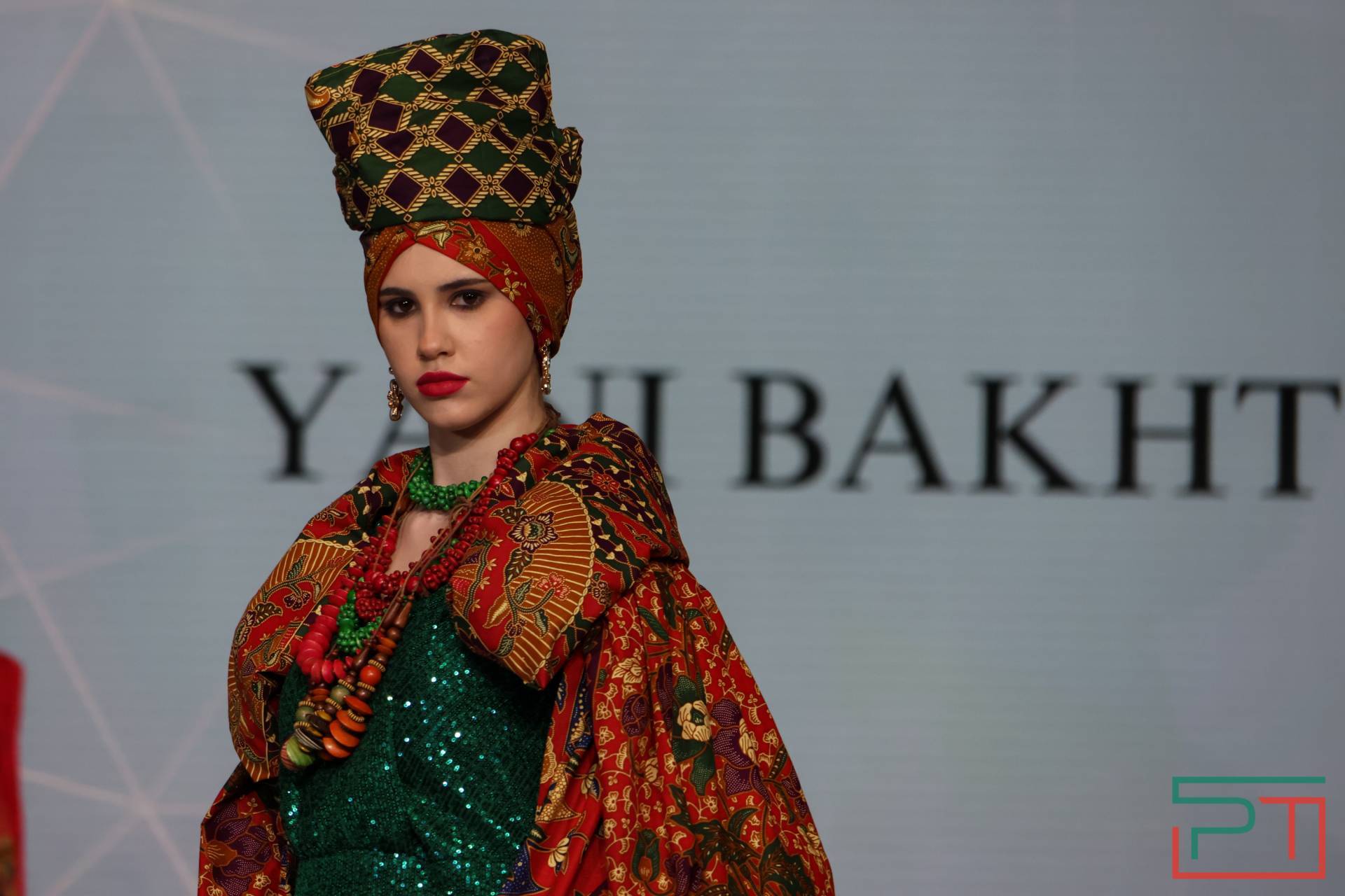 Показ благопристойной моды «Modest Fashion Day» прошел в Казани
