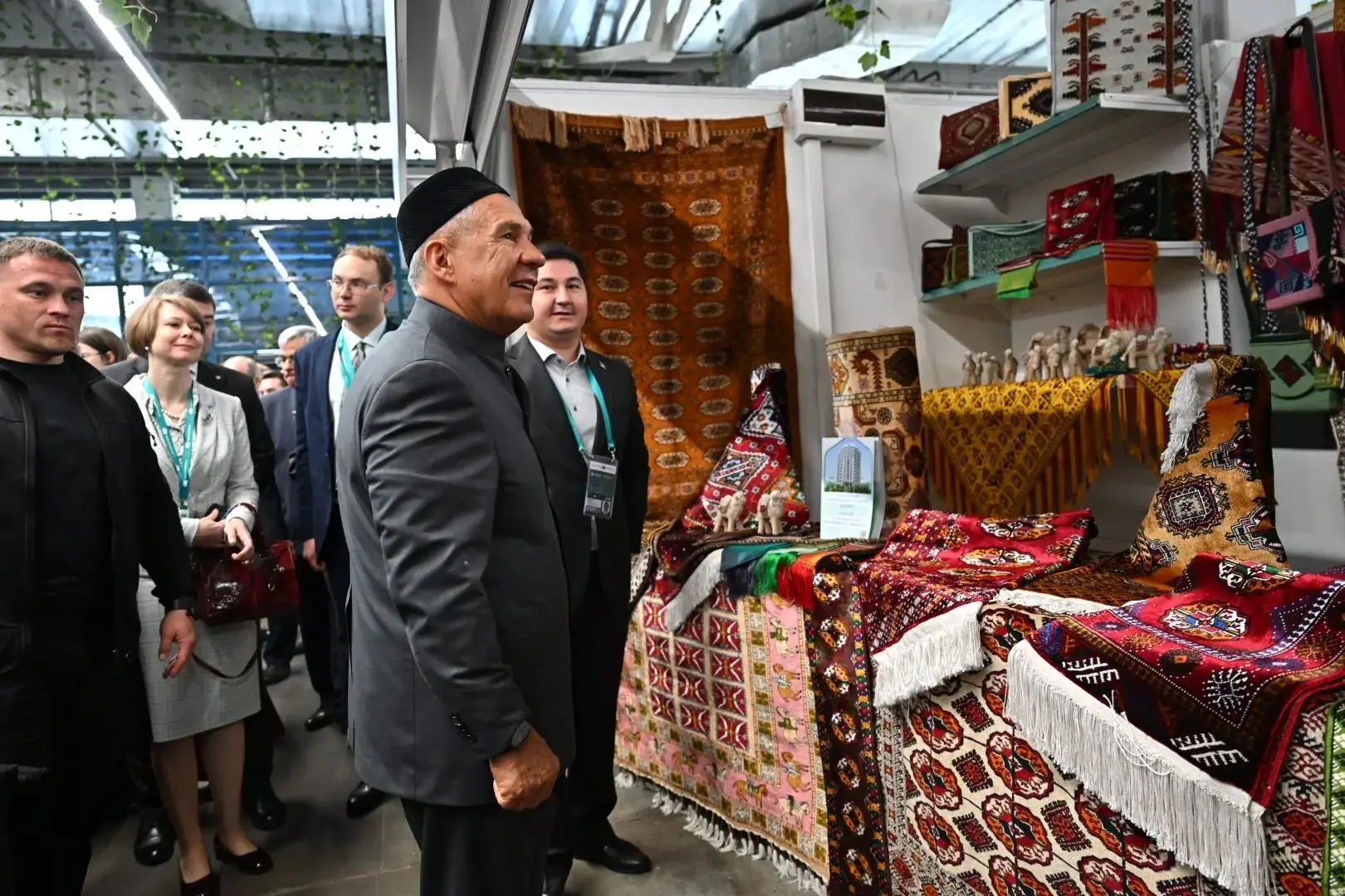 Минниханов опубликовал фотографии с открывшейся выставки Kazan Halal Market