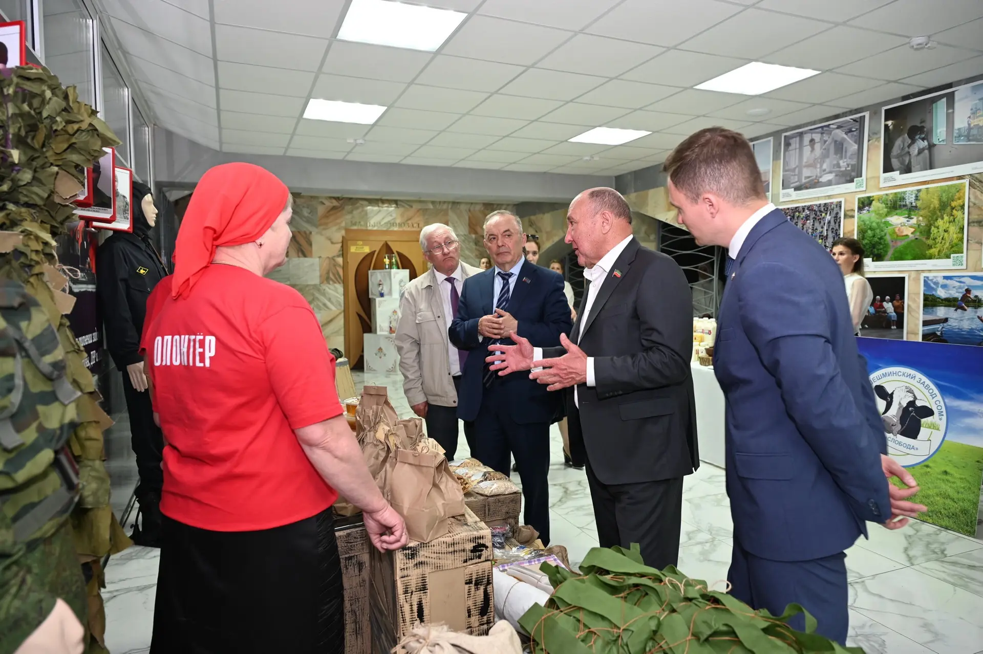 Марат Ахметов в Новошешминске провел первое совещание по поддержке деловой активности сельчан