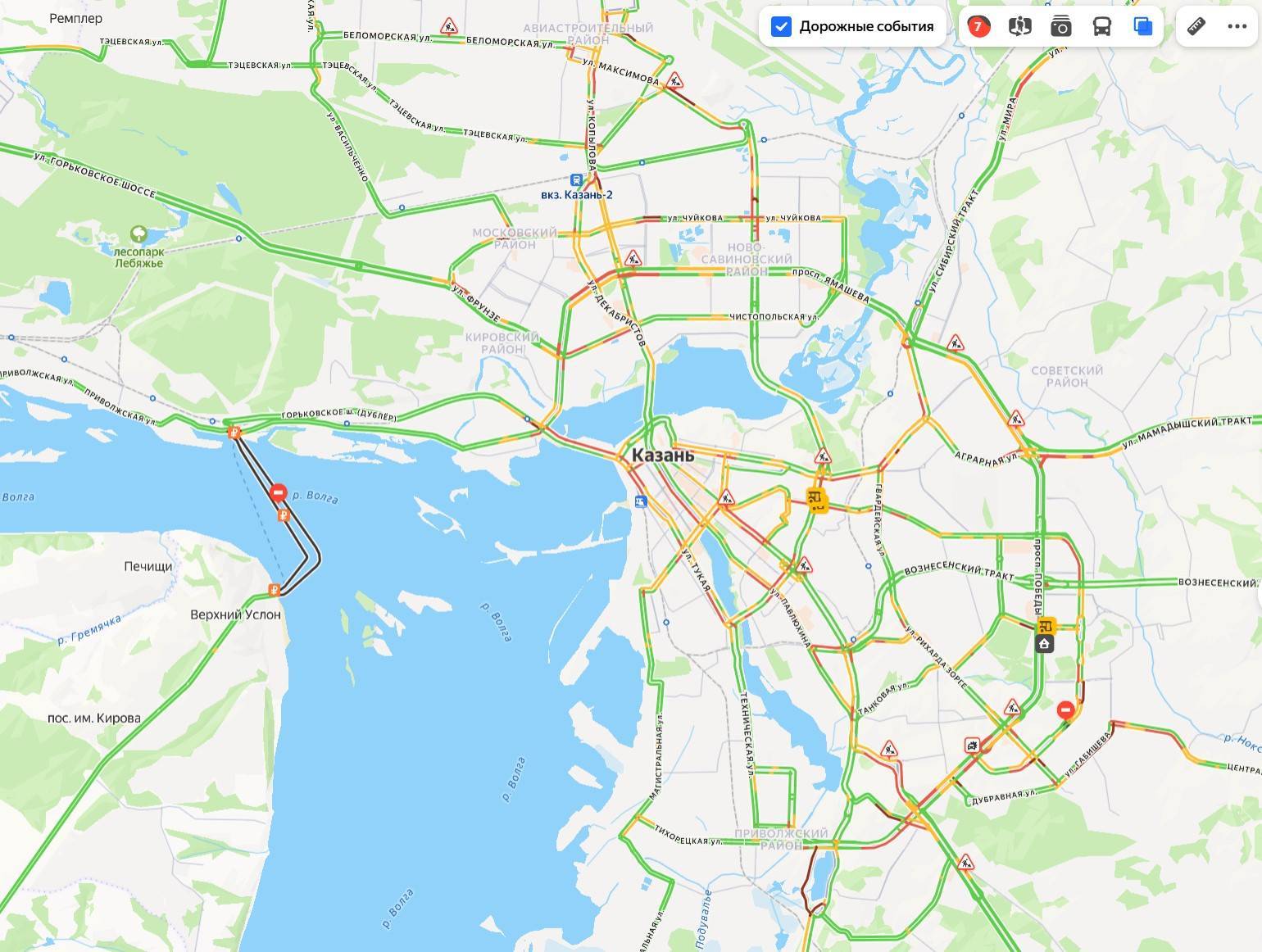 Пробки в Казани достигли 7 баллов