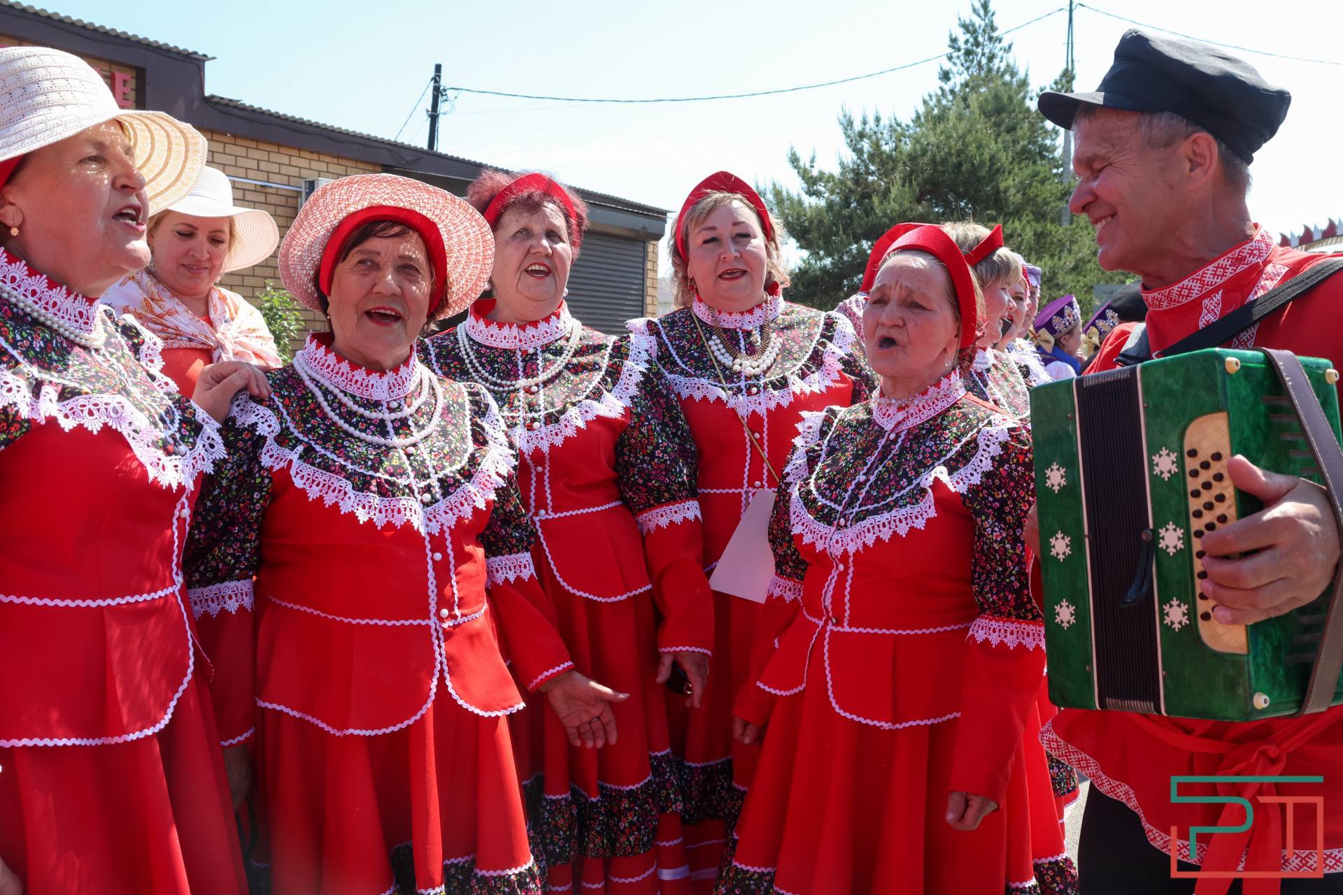 Русский праздник Каравон прошел в Лаишевском районе