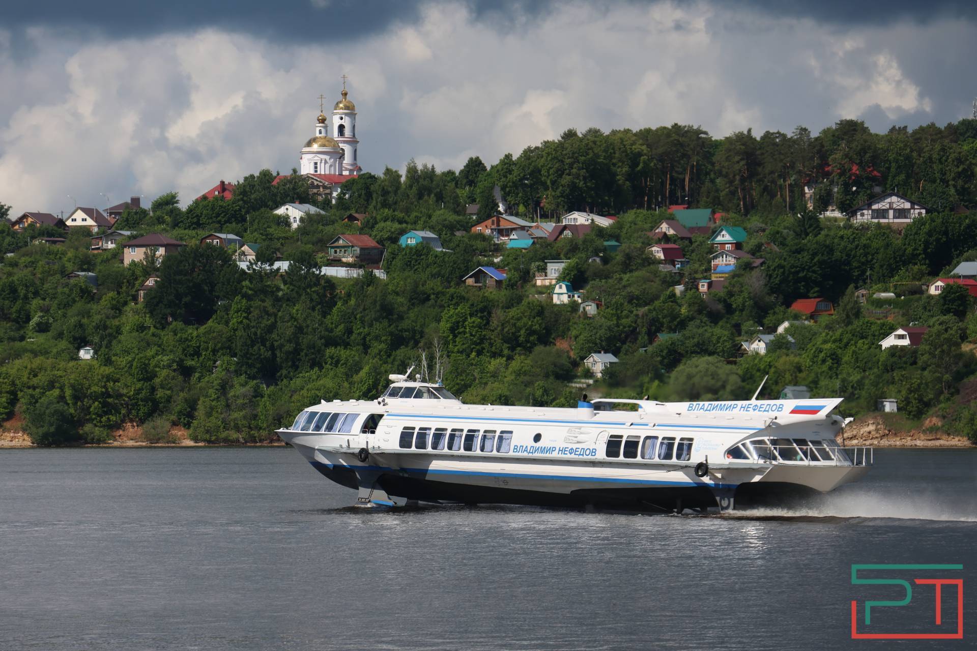 Путешествие из Казани в Камское Устье на метеоре