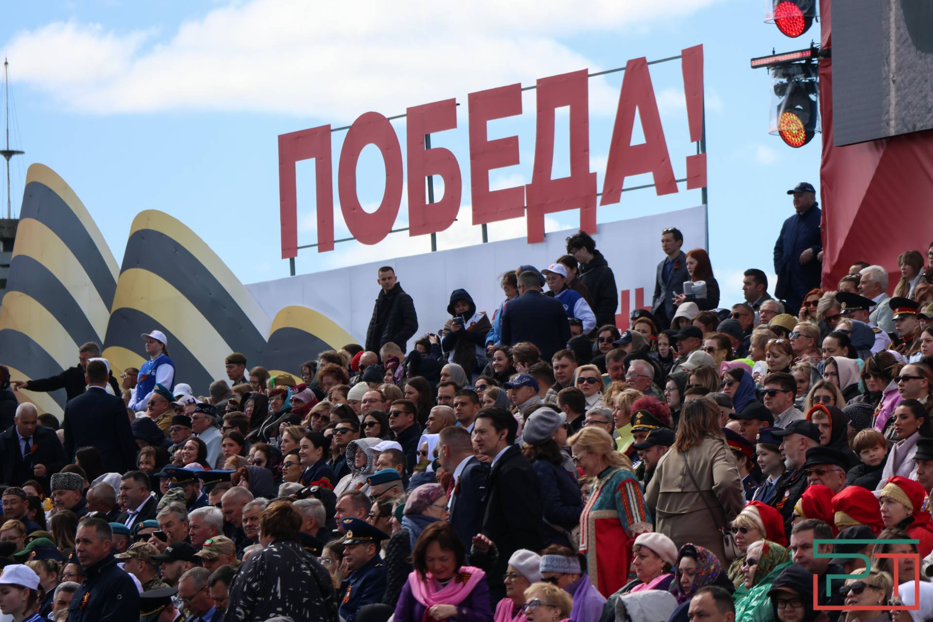 Парад Победы 9 мая в Казани