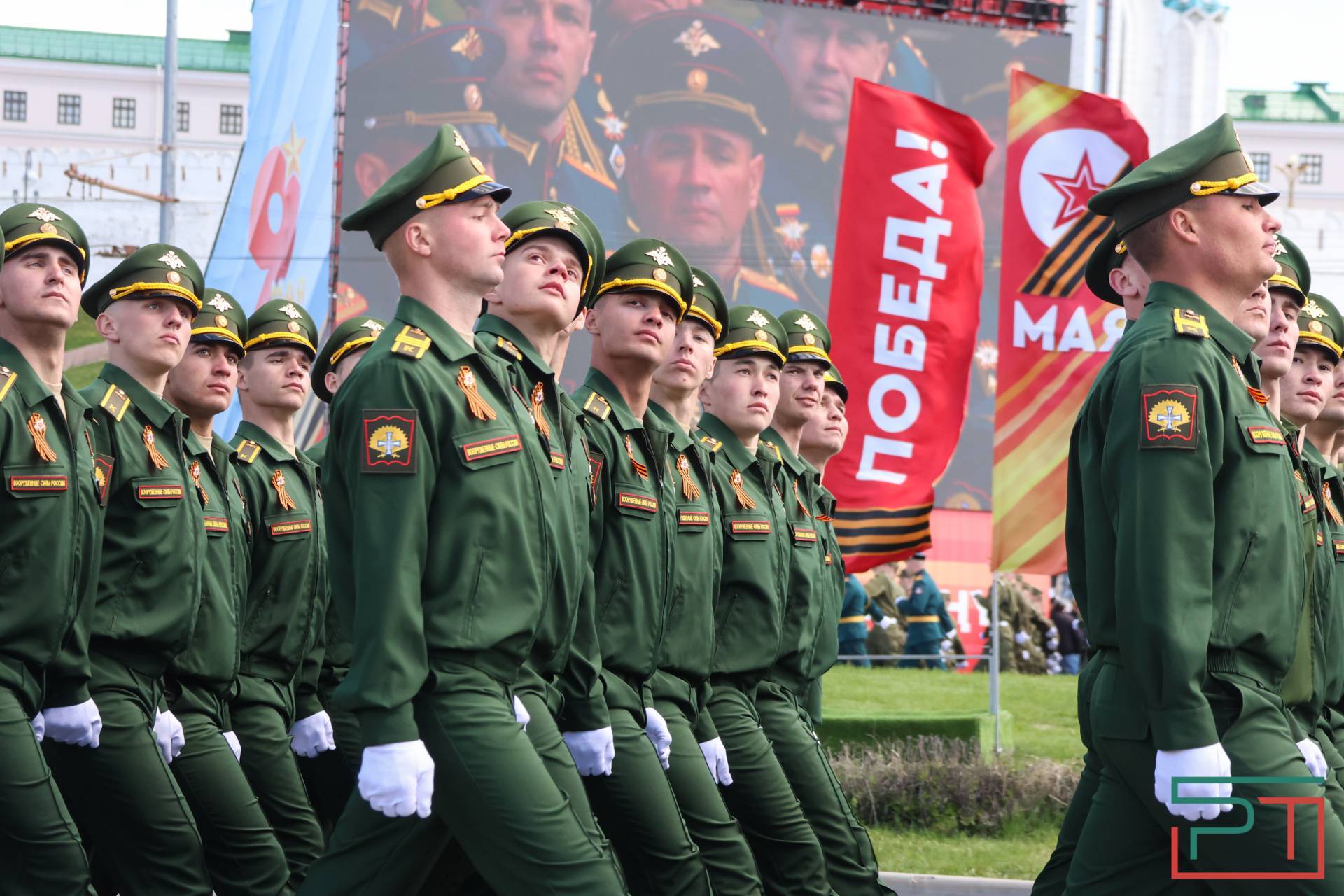 Парад Победы 9 мая в Казани