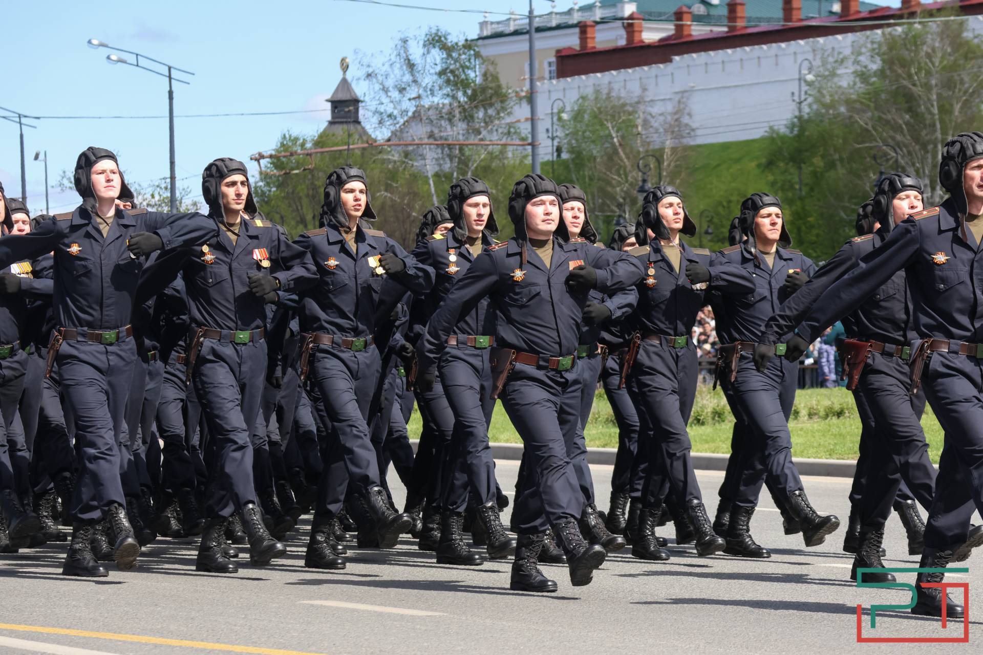 Парад Победы 9 мая в Казани