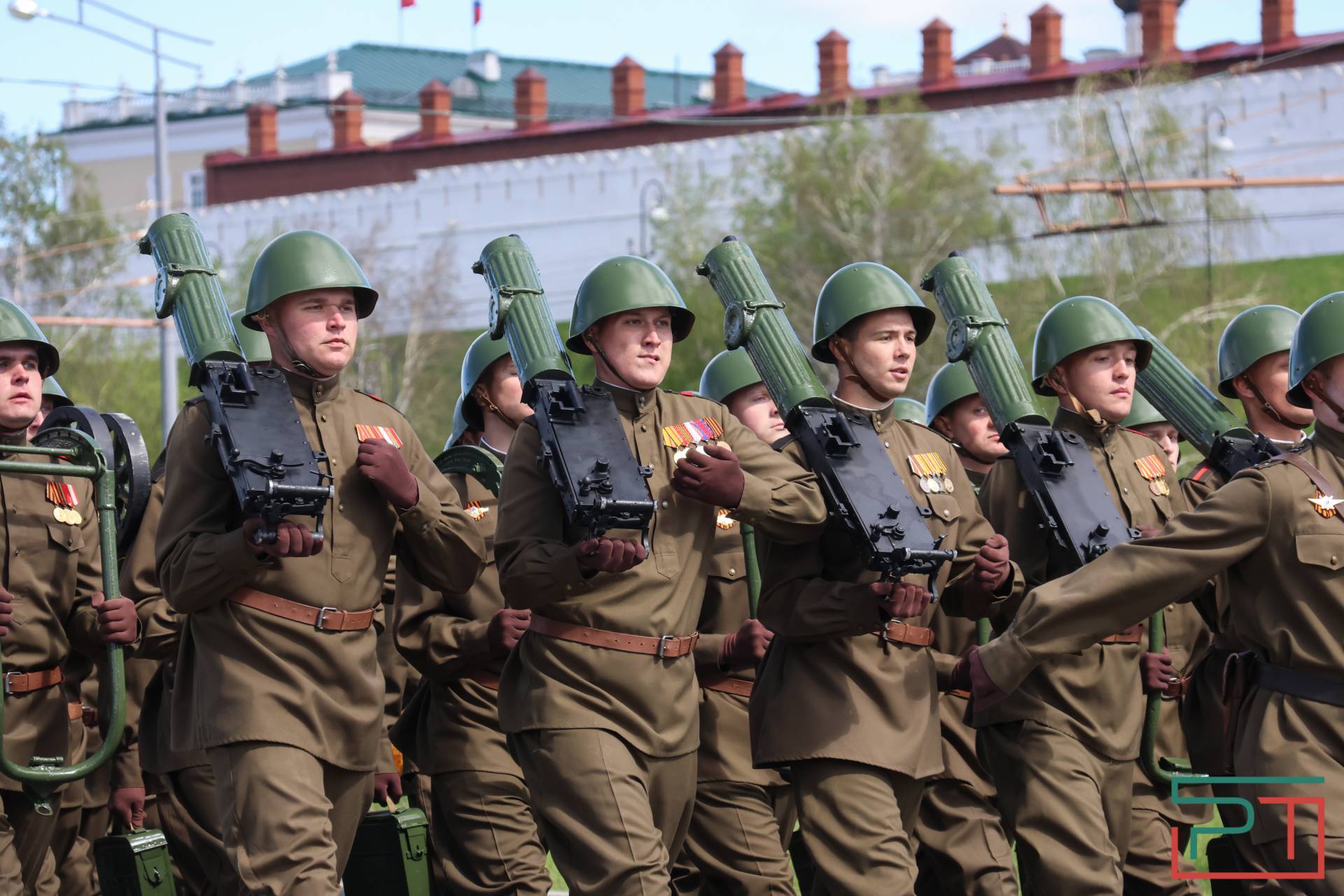 Парад Победы 9 мая в Казани