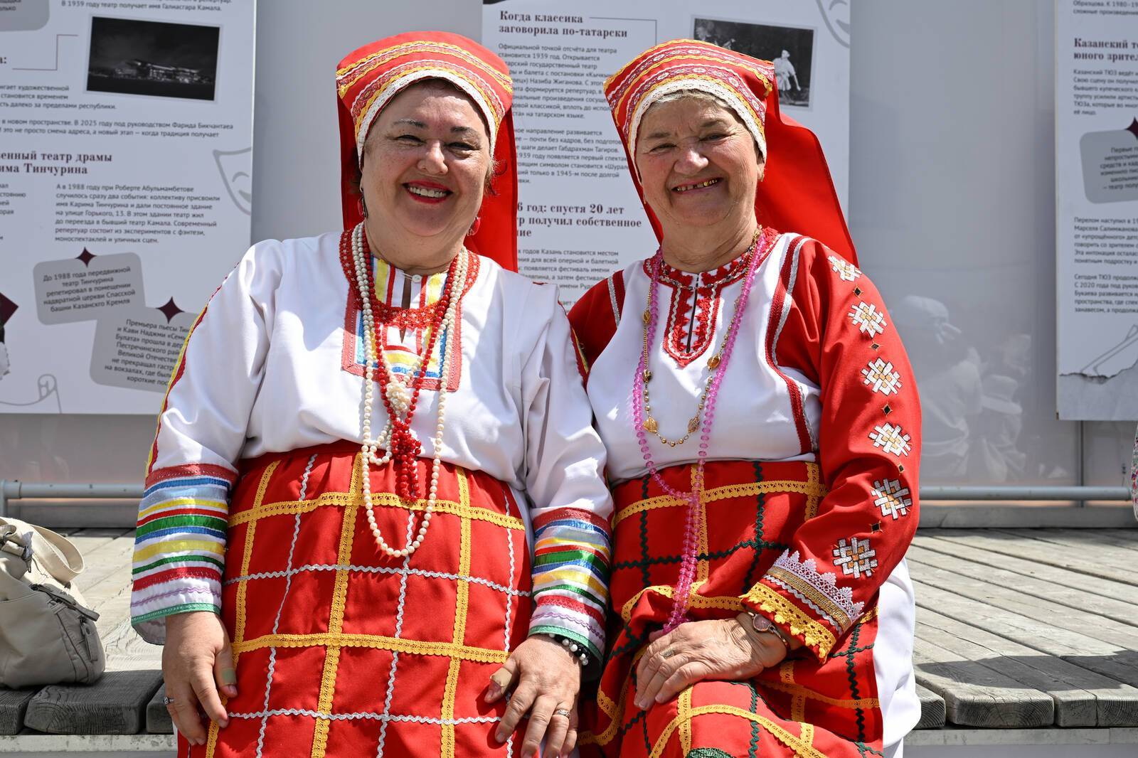 Раис Татарстана встретился с участниками республиканского фестиваля «Мозаика культур»
