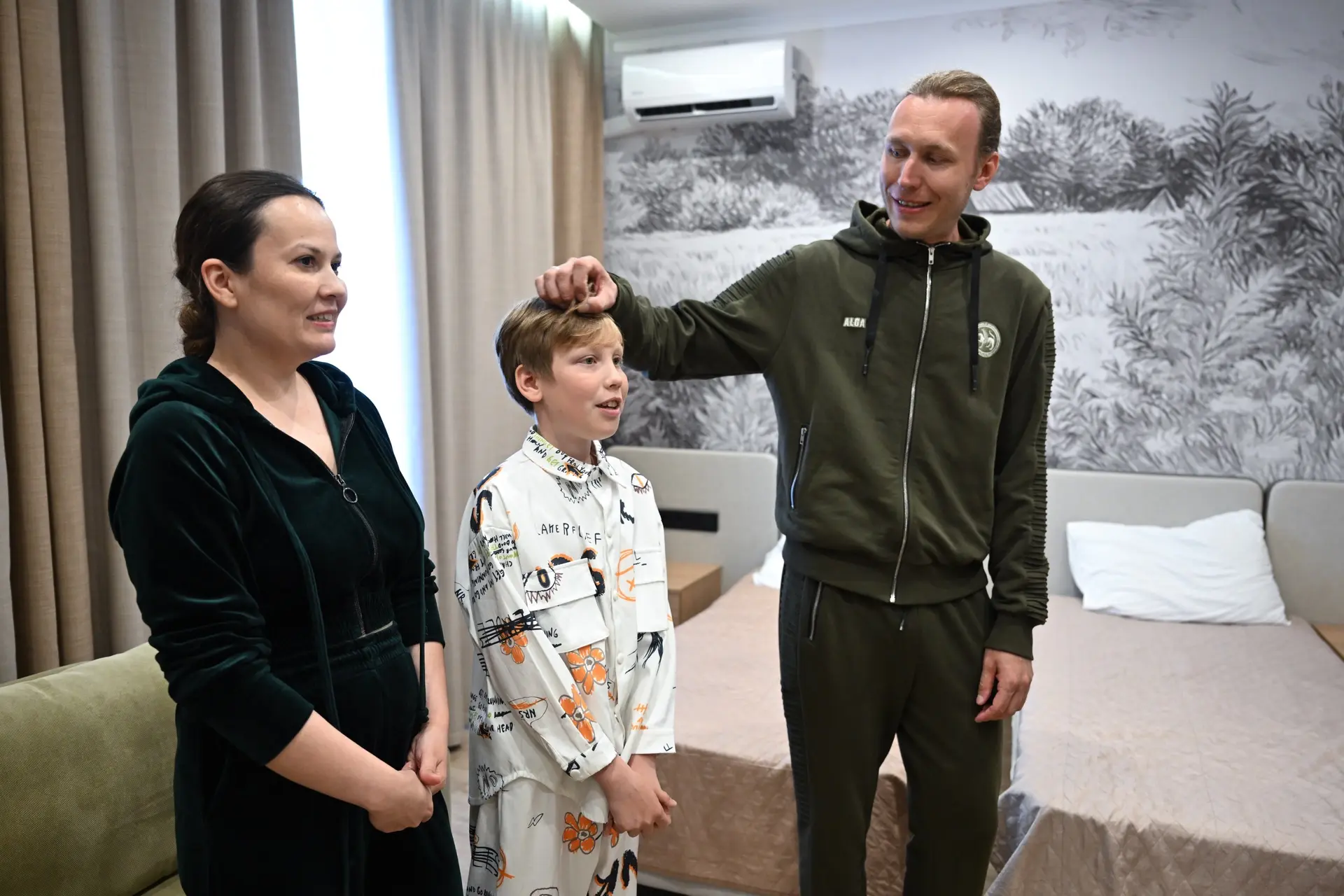 В Нижнекамске начались демонтажные работы в доме, поврежденном БПЛА