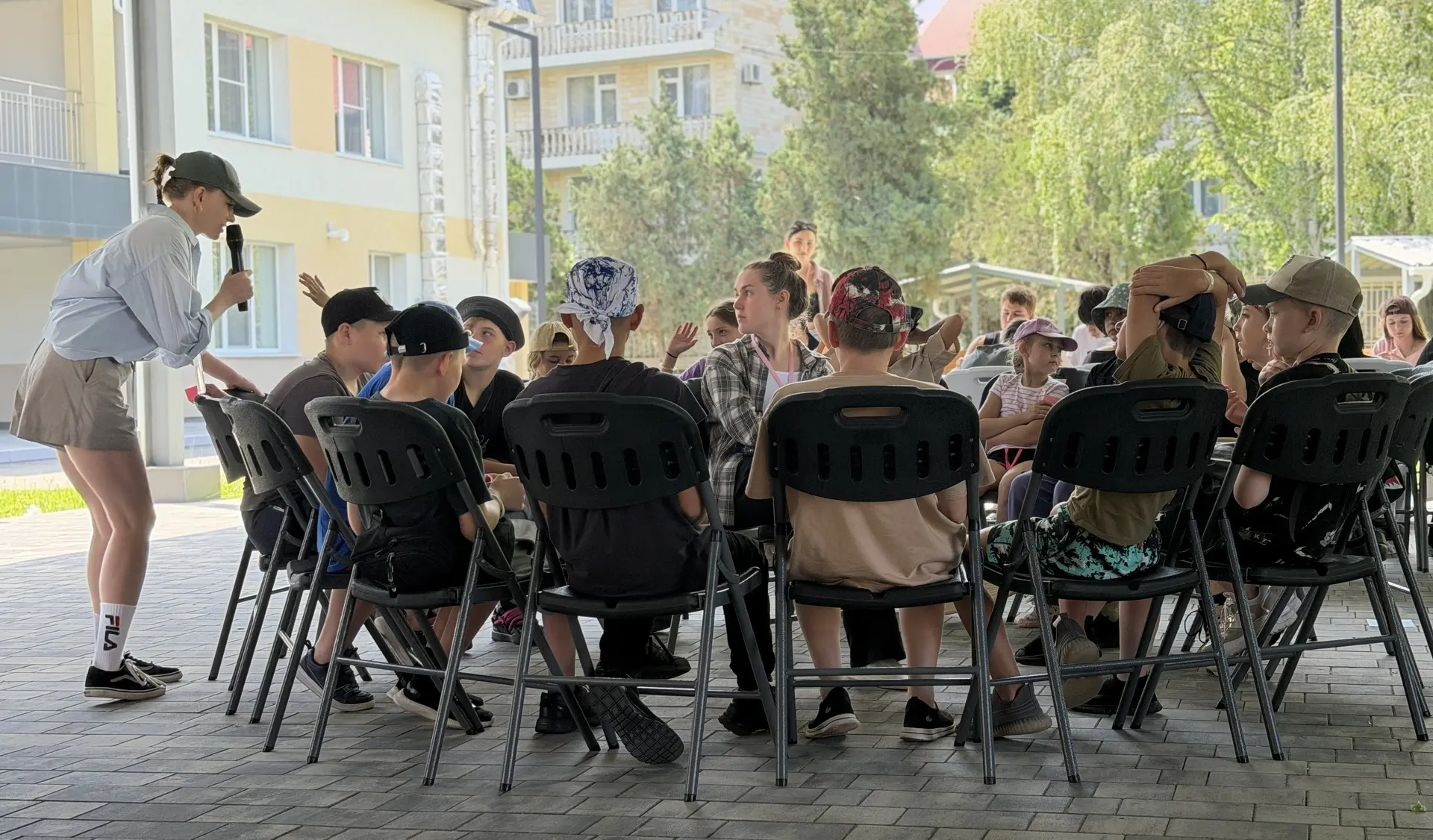 В черноморском лагере стартовала первая летняя смена для детей из Татарстана, Лисичанска и Рубежного