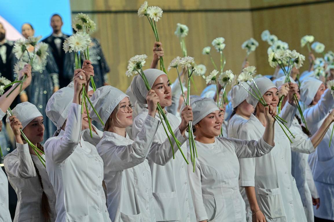 «Главное в борьбе за пациента – это наглость»: кто претендует на звание «Врач года» в Татарстане