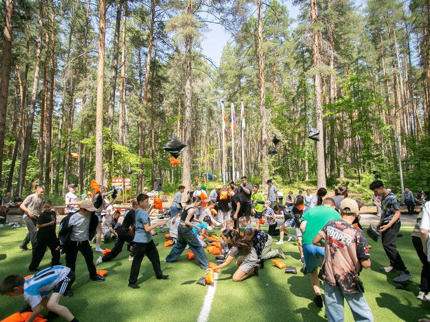 В Роспотребнадзоре Татарстана напомнили, что запрещено передавать детям в лагеря