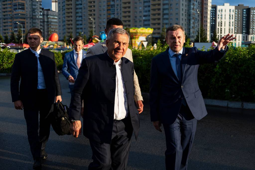 Минниханов побывал на скачках, которые прошли в Казани в преддверии Сабантуя