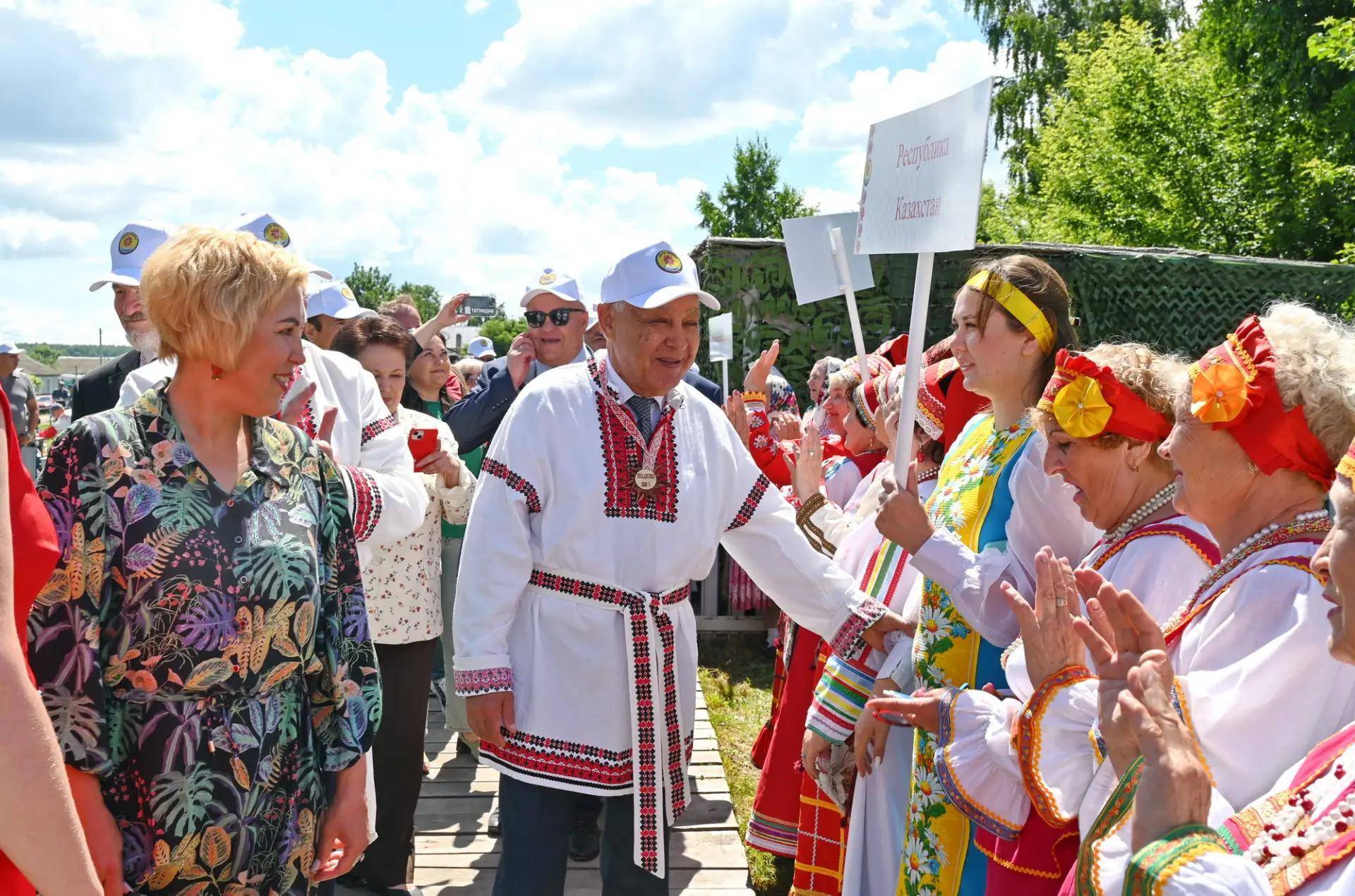 «Мордовская красавица», уха и фестиваль кукольных театров: в Татарстане прошел Валда шинясь