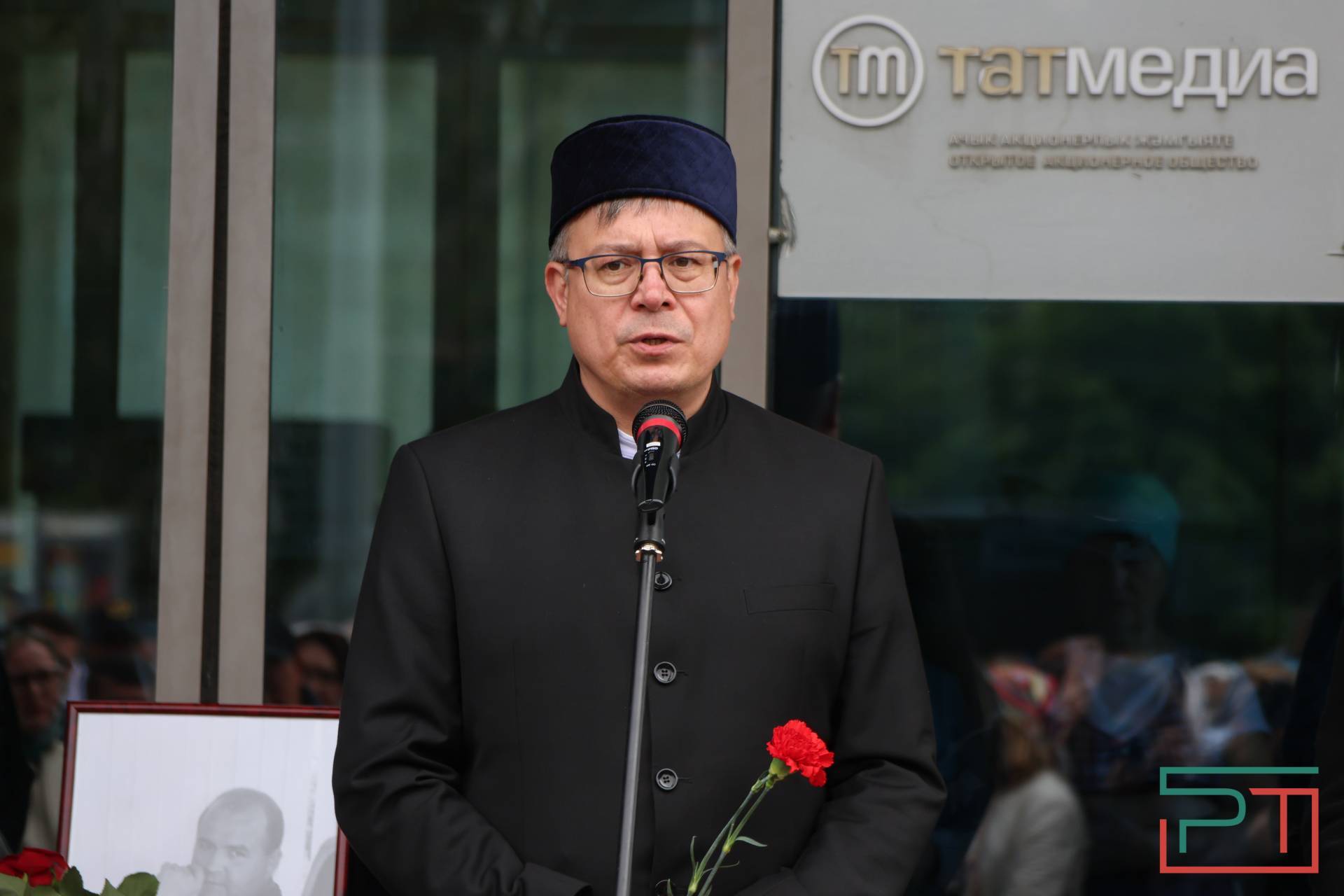 В Казани простились с журналистом Радиком Сабировым