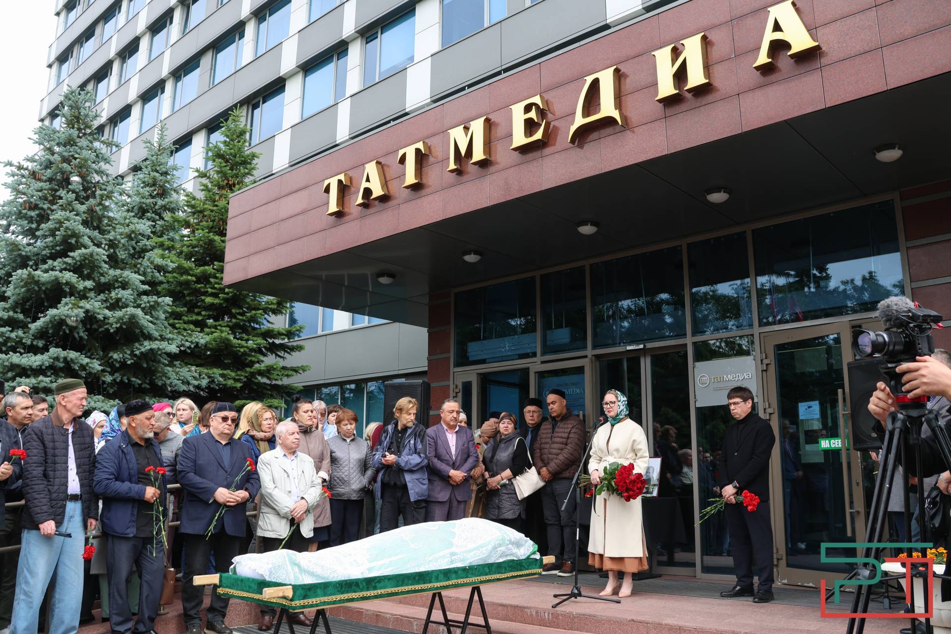 В Казани простились с журналистом Радиком Сабировым