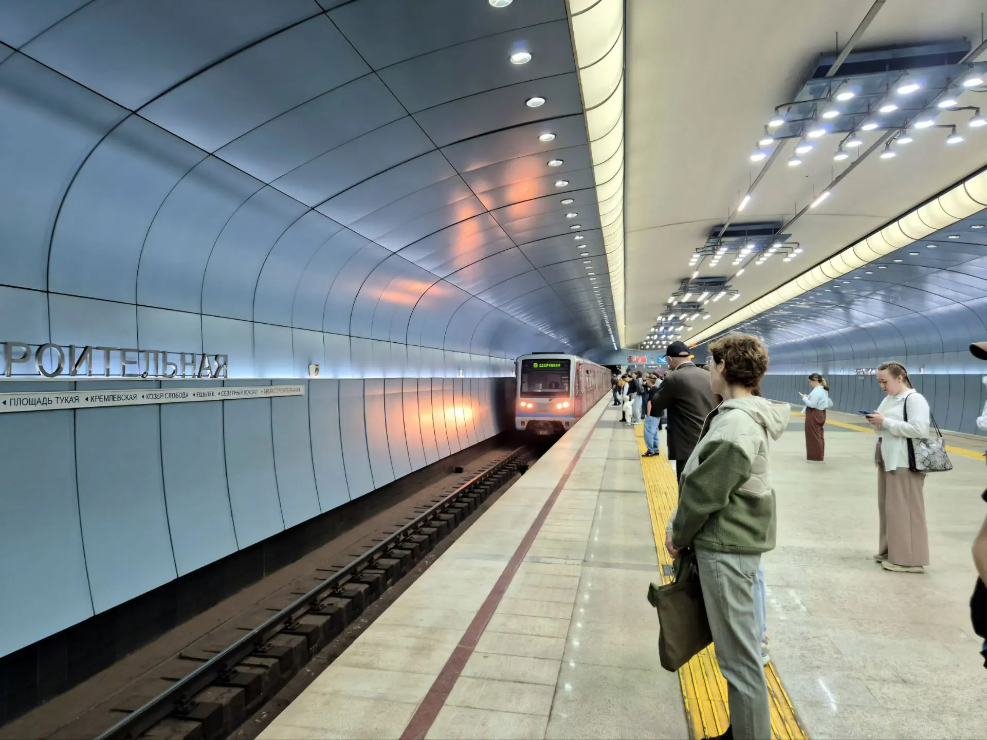 В казанском метро хотят запретить гадания, попрошайничество и провоз СИМ без чехлов