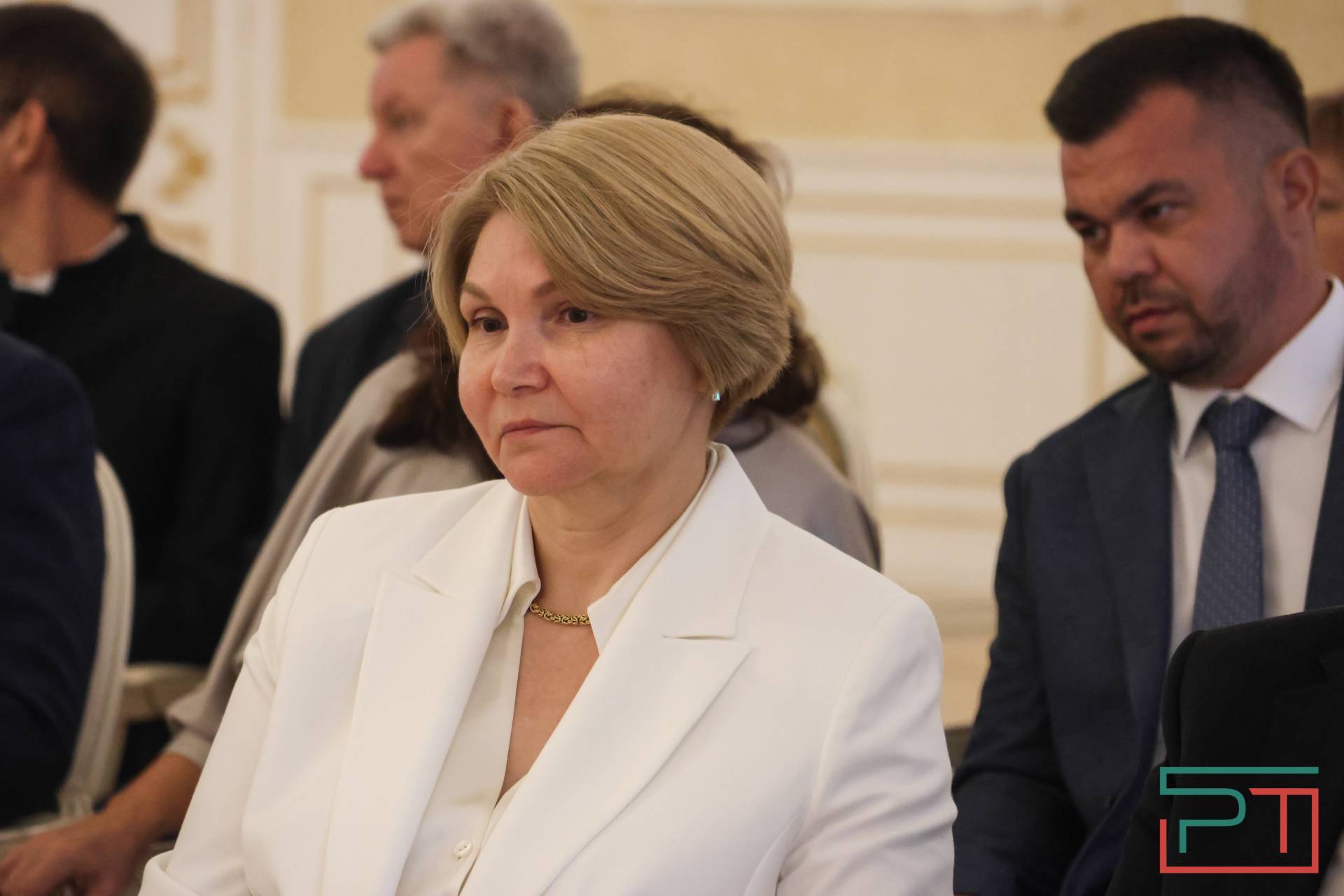 Марат Ахметов вручил государственные награды РФ и РТ