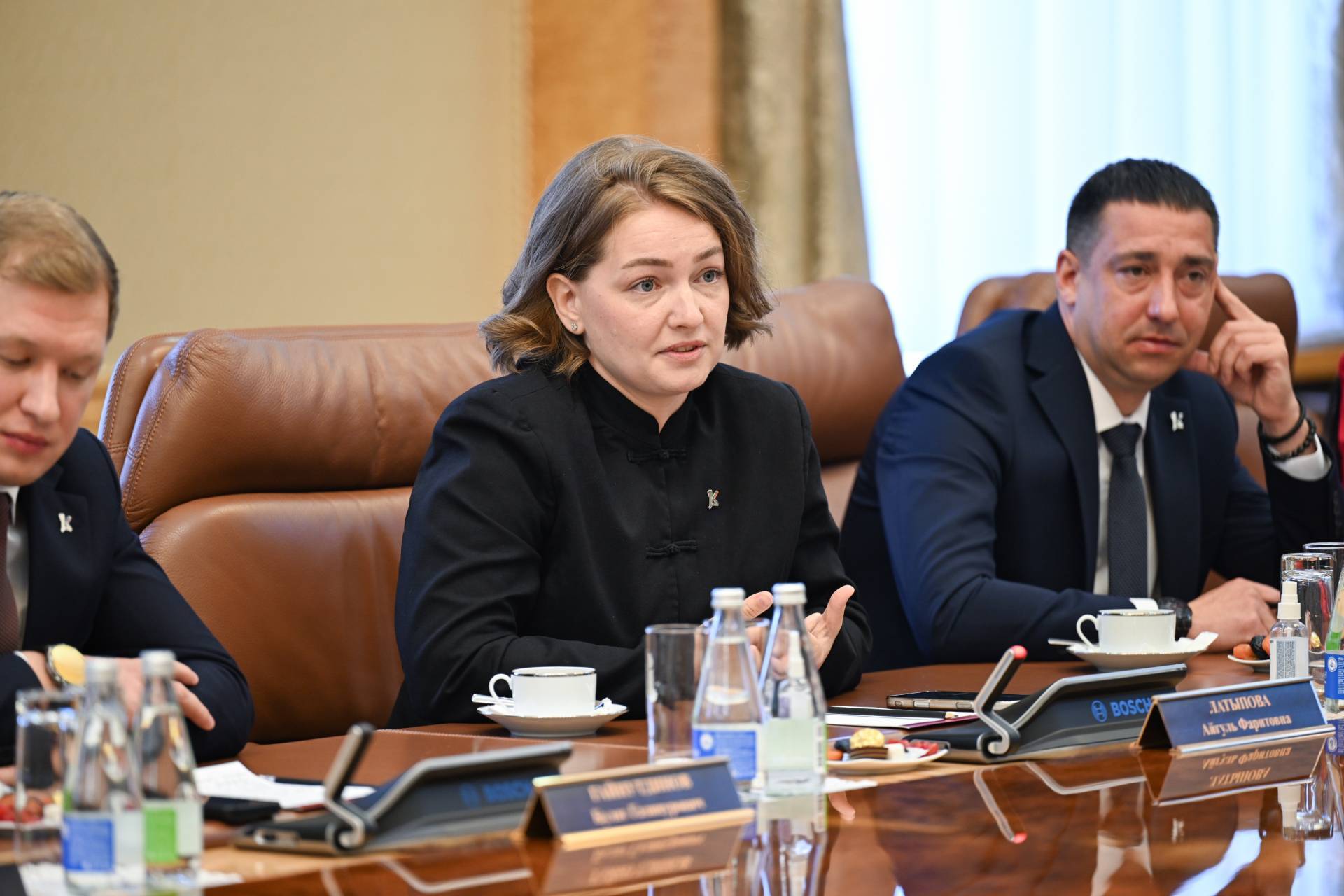 Минниханов встретился с новым составом кадрового резерва