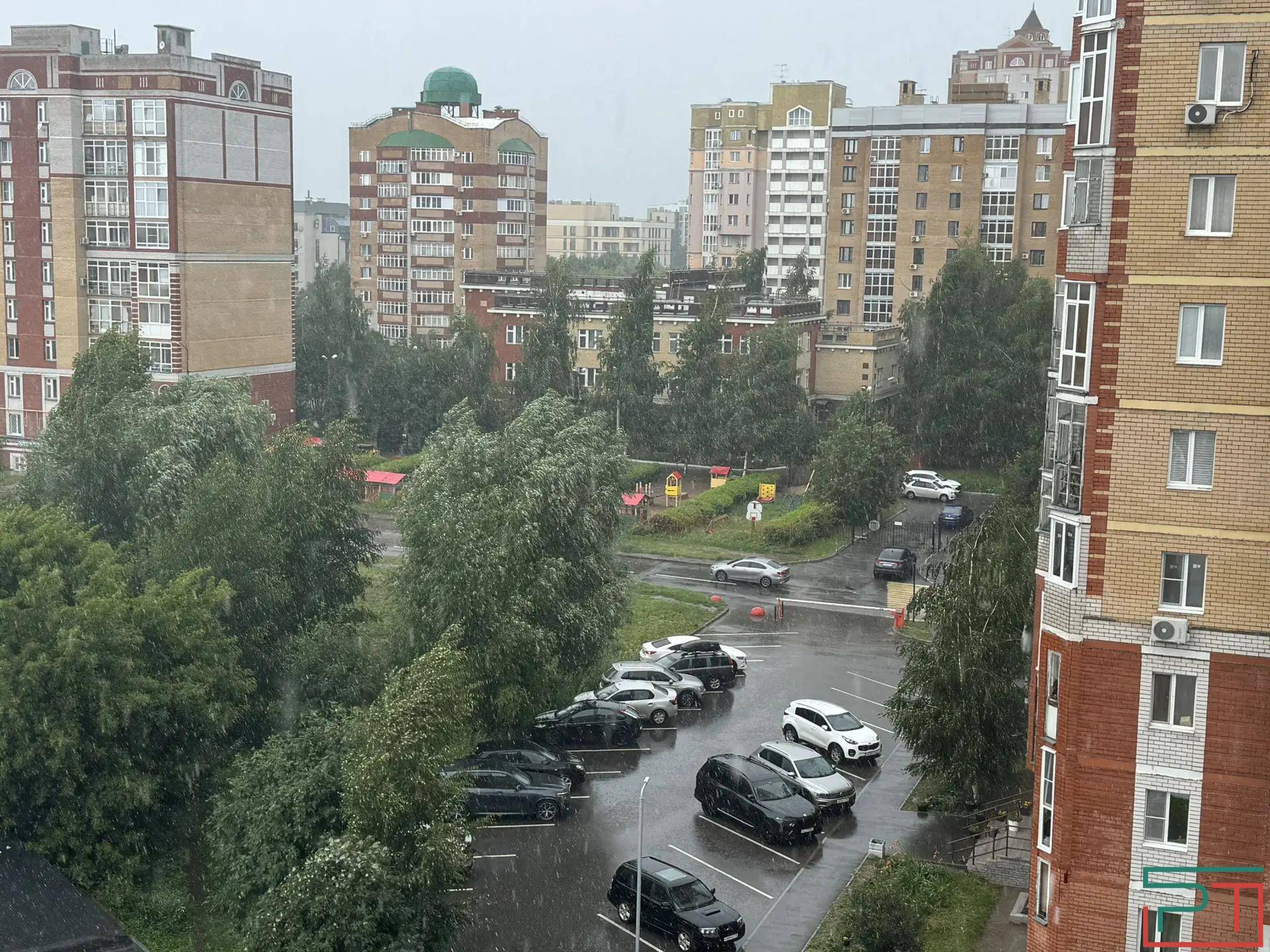 Казань накрыло ливнем – фото