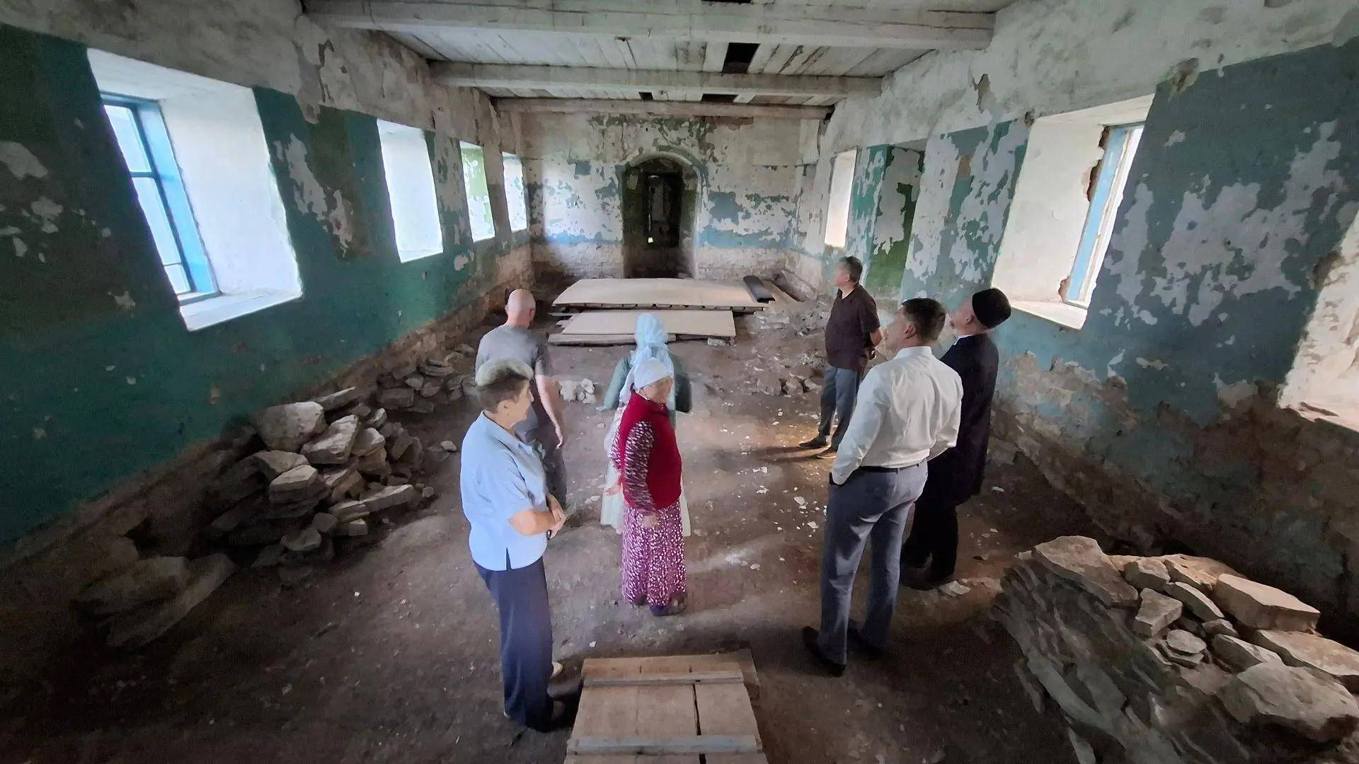 Уникальную белокаменную мечеть планируют восстановить в Кукморском районе