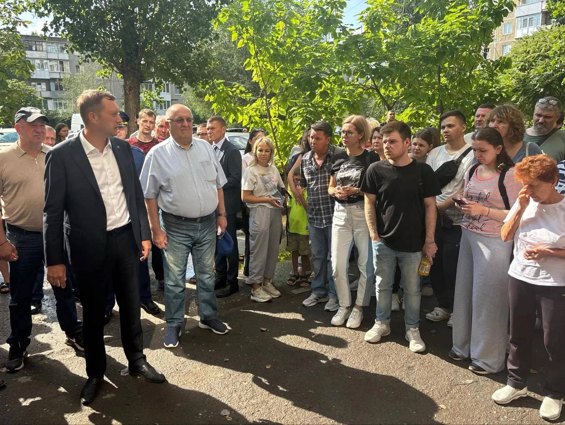 Два человека погибли при атаке БПЛА на дом в Саратовской области