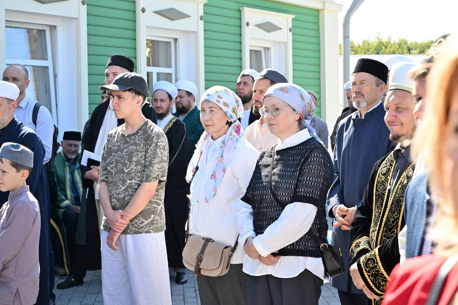 Рустам Минниханов поздравил верующих с Мавлидом в казанской мечети «Раджаб»
