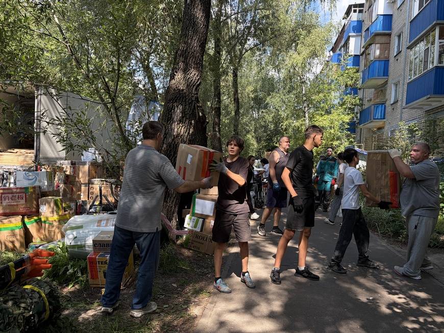 Семь авто и три мотоцикла: из Казани в зону СВО отправился новый гуманитарный груз