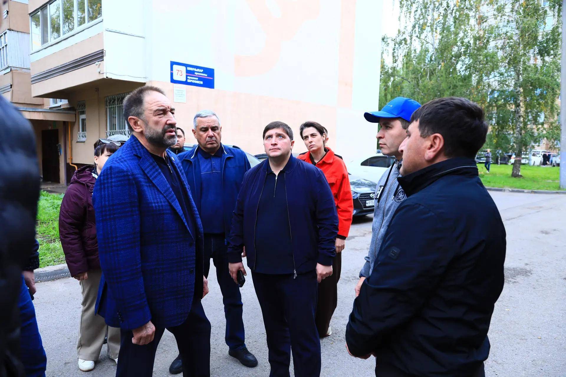 Алексей Песошин в Нижнекамске осмотрел места атак БПЛА и провел оперштаб